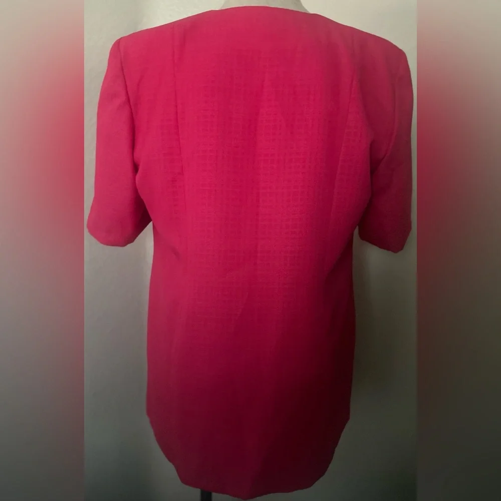 Chic Women's Pink Blazer with Gold Buttons